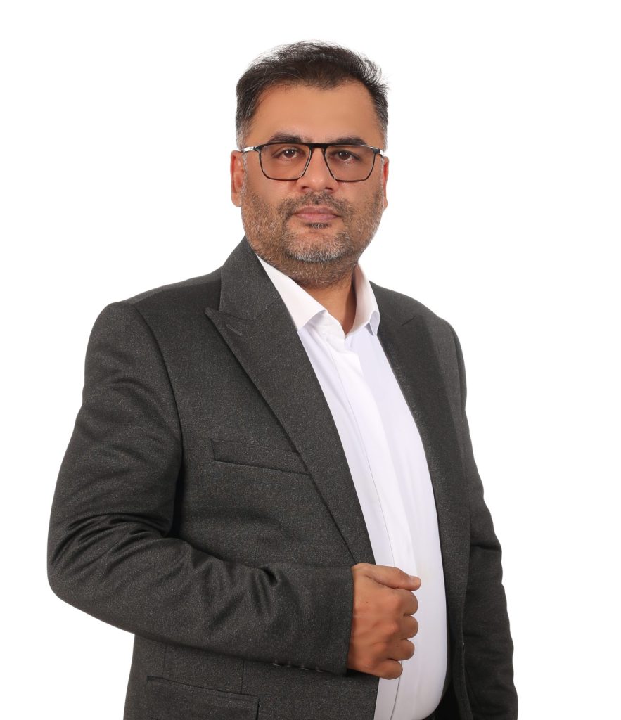 عباس خدادادی | مشاور استراتژی کسب‌وکار 1